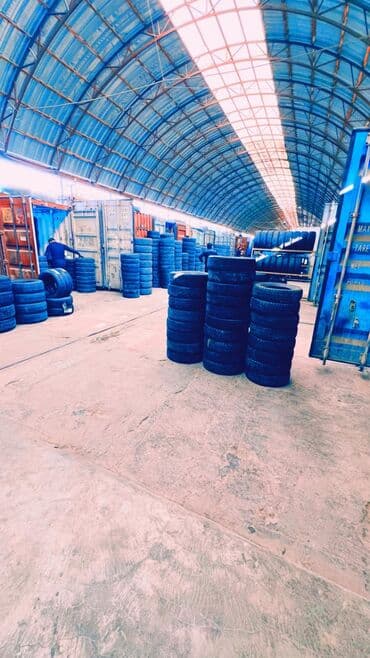 аксы бишкек: 📍 Продаётся место с 20-тонным контейнером г. Ош, район ХБК, рынок — 2