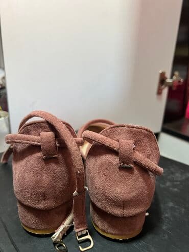 балетки размер 41: Балетки в шикарном состоянии, цвет пудра 38 размер
Цена: 300 — 3