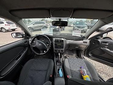 e2 byd: Toyota Avensis: 2002 г., 2 л, Механика, Дизель, Универсал — 7