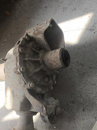 trunk q: Renge rover L322 2011г Disel 4.4 Задний редуктор — 1