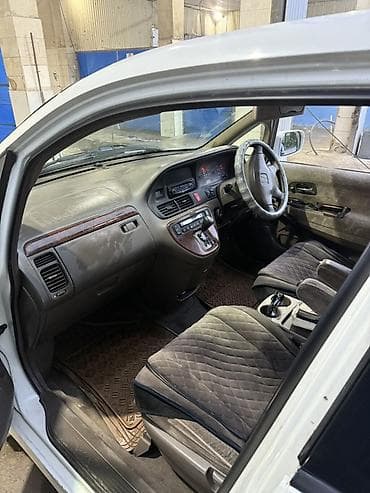 audi 4: Honda Odyssey: 2001 г., 3 л, Автомат, Бензин, Минивэн — 8