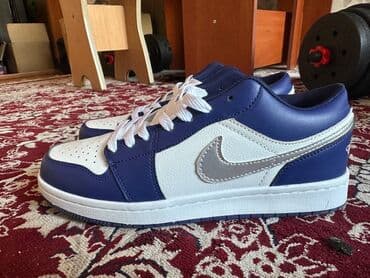 обувь больших размеров бишкек: Мужские кроссовки, 40.5, Nike, Новый, цвет - Синий — 1