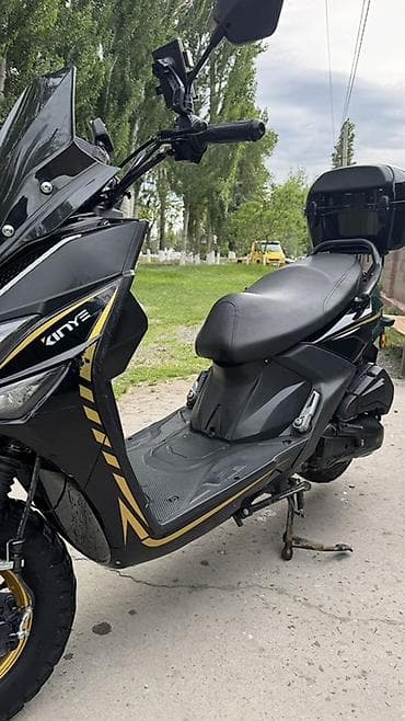 зонгшен 250 эндуро: Тип скутера 150 куб. см, Бензин, Новый — 4