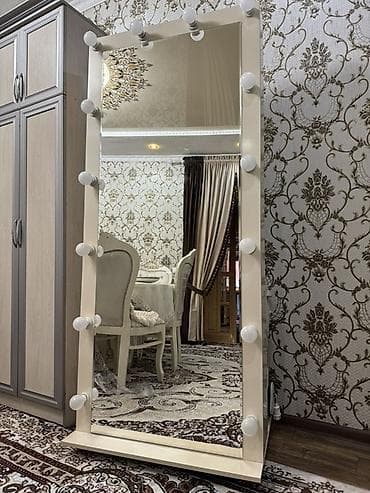 шыбак уста: Зеркало в полный рост с подсветкой в стиле гримерного. - — 2