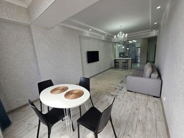 сдам 2 комнатную квартиру без посредников рядом просп. жибек жолу, бишкек: 2 комнаты, Собственник, Без подселения, С мебелью полностью — 5