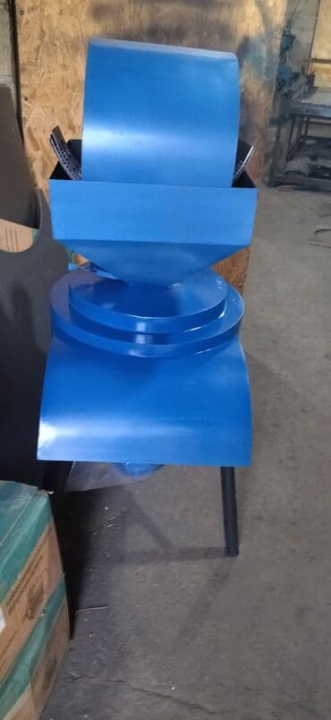 дробил: Дробилка,цены от 24 т сом сенорезка,овощерезка,зернодробилка — 16