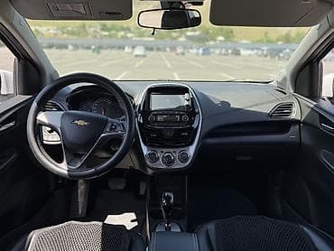 Chevrolet: Chevrolet Spark: 2018 г., 1 л, Вариатор, Бензин, Хэтчбэк — 9
