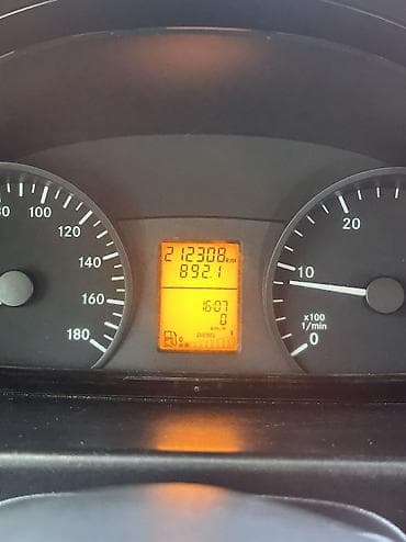 cdi: Легкий грузовик, Mercedes-Benz, Дубль, 3 т, Б/у — 8