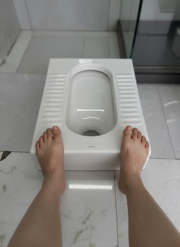 Керамический напольный унитаз-(сквот-унитаз) - Монолитная чаша из