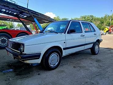 e50 amg: Volkswagen Golf: 1988 г., 1.8 л, Механика, Бензин, Хэтчбэк — 3
