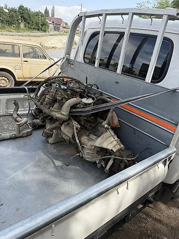 коробки передач: Бензиновый мотор Mercedes-Benz 1982 г., 2.3 л, Б/у, Оригинал, Германия — 1