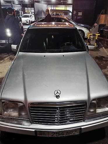 новый гелик: Mercedes-Benz W124: 1994 г., 3.2 л, Автомат, Бензин, Седан — 7