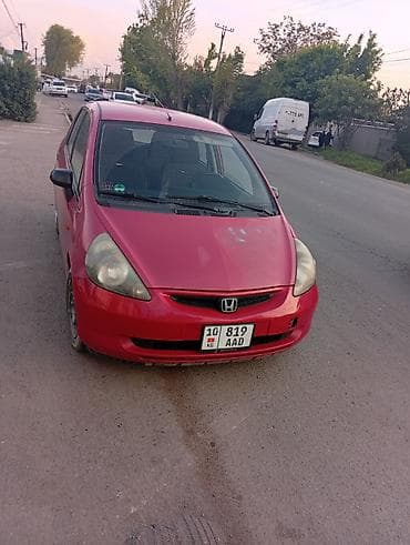 Honda Fit: 2003 г., 1.5 л, Автомат, Бензин, Хэтчбэк