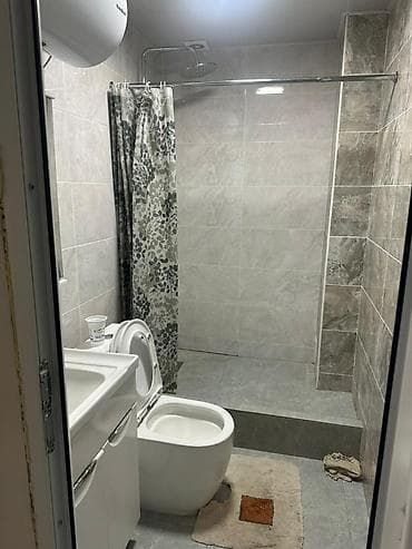 Батирлер: Студия, Менчик ээси, Чогуу жашоосу жок, Толугу менен эмереги бар — 3