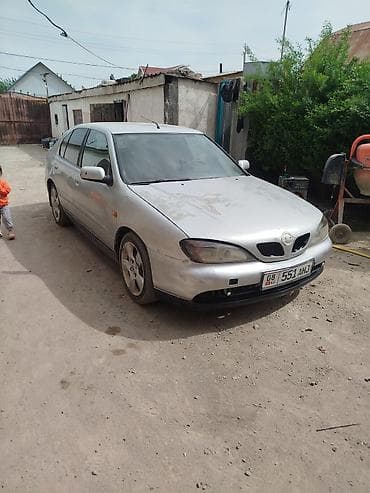 Nissan Primera: 2000 г., 1.8 л, Механика, Бензин, Седан