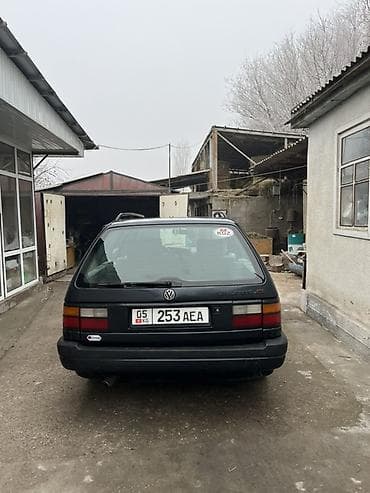 капот лупарик: Volkswagen Passat Variant: 1993 г., 1.8 л, Механика, Бензин, Универсал — 1