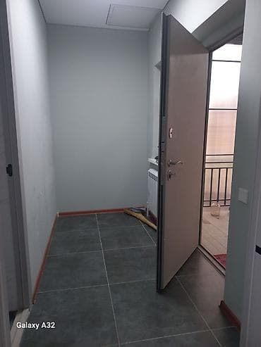 Бөлмөлөрдү ижарага берүү: Сдаю 3-х кв Ак-Ордо ул Насыят 45 жанында школ гос садик полный условия — 2