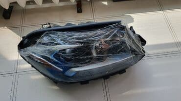 Передняя правая фара Mercedes-Benz 2017 г., Б/у, Оригинал, США