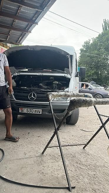 Mercedes-Benz Спринтер: 2000 г., 2.7 л, Механика, Дизель, Фургон