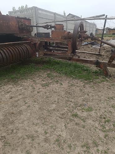 мтз 245: Сатылат трактор пресс менен баасы 700мин — 1