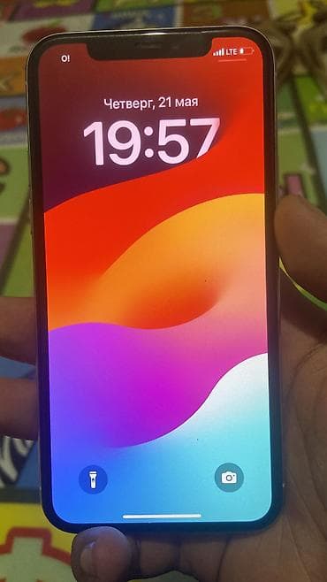 айфон даром: IPhone 11 Pro, Б/у, 256 ГБ, Белый, Чехол, 83 % — 2