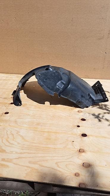 bmv e: Подкрыльник правый передний е90-е91 2 В отличном состоянии, очень — 3