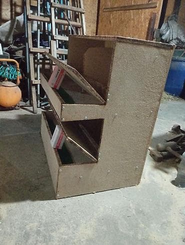 Двухэтажное гнездо с яйцесборником