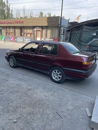 1994: Volkswagen Vento: 1994 г., 1.8 л, Механика, Бензин, Седан — 8