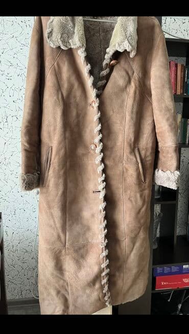 Продаю натуральную дубленку в хорошем состоянии. Производство Турция