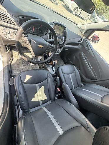 спарк 2020: Chevrolet Spark: 2020 г., 1 л, Вариатор, Бензин, Хэтчбэк — 5