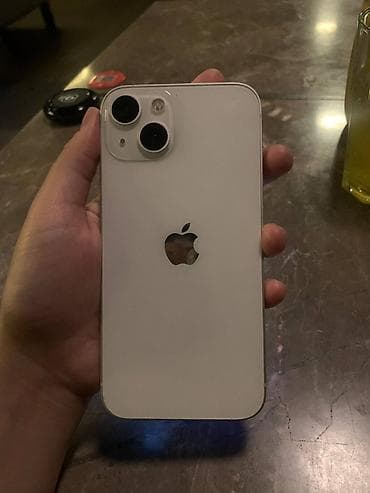 IPhone 13,белый цвет (Starlight). Основные характеристики: - Экран