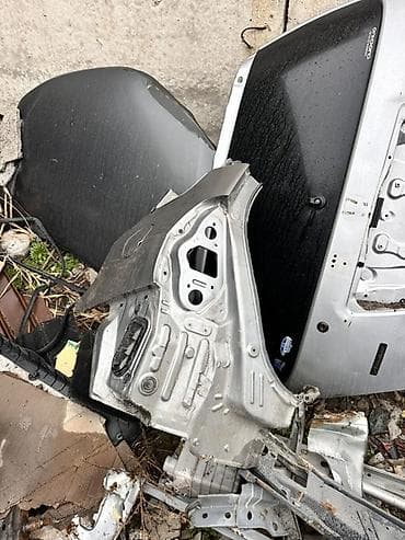 bmw 325: Хонда фит крыло левое заднее — 2