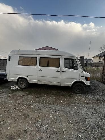 r 16: Mercedes-Benz T1: 1991 г., 3 л, Ручные, Дизель, Фургон — 2