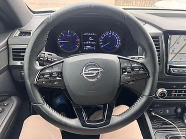 suv: Ssangyong Rexton: 2021 г., Внедорожник — 3