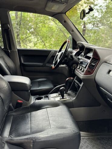 шумо и вибро изоляция: Mitsubishi Pajero: 2004 г., 3.2 л, Автоматические, Дизель, Внедорожник — 4