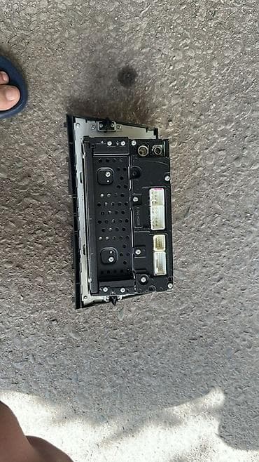 Штатная магнитола Toyota Camry 40 - Оригинальная аудиосистема Toyota