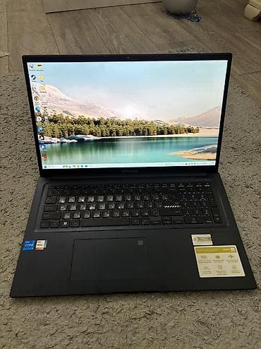 Продаю ноутбук ASUS Vivobook 17 (модель F1704V) 2024 Года Выпуска!!!
