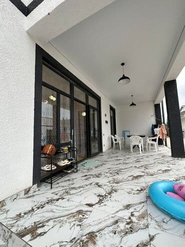 домик из дерево: Коттедж, АТЛАНТИС ЦО Атлантис, Сары-Ой, Детская площадка, Парковка, стоянка, Охраняемая территория — 1