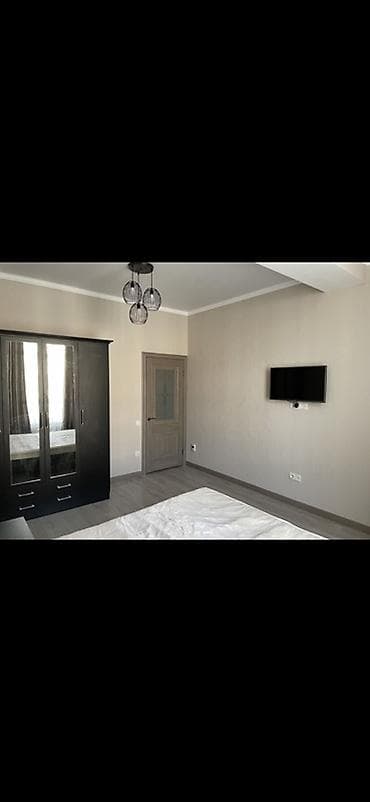 матрасы в бишкеке цена: Спальный гарнитур, Б/у, Двуспальная кровать, цвет - Черный — 5