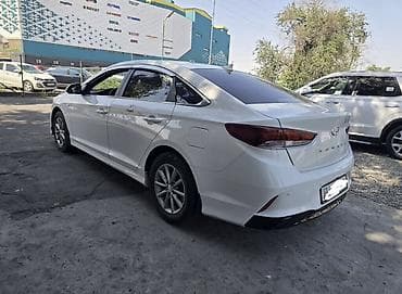 byd e5: Hyundai Sonata: 2019 г., 2 л, Автомат, Газ, Седан — 1