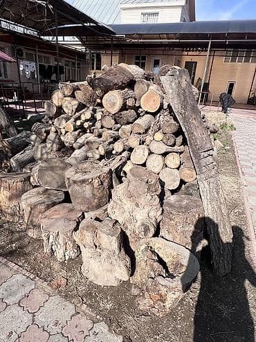 эшик орнотуу: Отун сатылат баасы келишимдуу дагы суроттогундой отун бар — 2