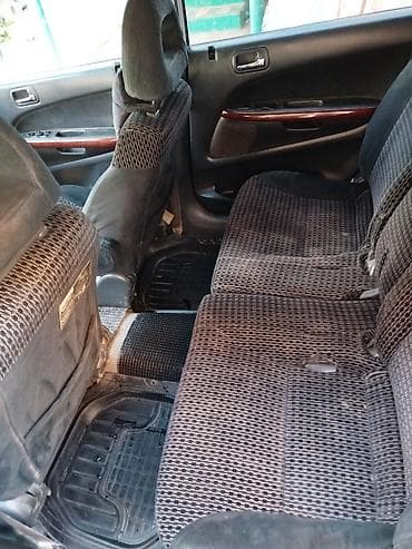 моно карбюратор: Honda Stream: 2001 г., 2 л, Автомат, Бензин, Минивэн — 10