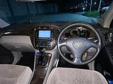 idemitsu 5w30: Toyota Kluger: 2002 г., 3 л, Автомат, Бензин, Кроссовер — 2