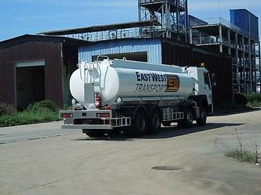 Автотопливозаправщик EAST WEST TRANSPORT - Специализированный