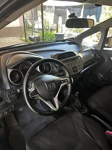 дверные карты фит: Honda Jazz: 2010 г., 1.4 л, Ручные, Бензин, Хэтчбэк — 7