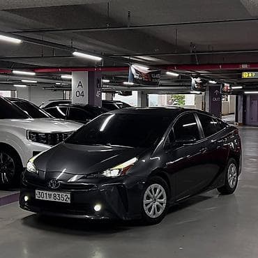 Транспорт: Toyota Prius: 2019 г., 1.8 л, Вариатор, Гибрид, Лифтбек — 3