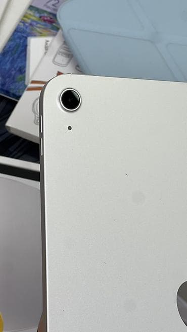 Планшеты: Планшет, Apple, память 128 ГБ, 11" - 12", Wi-Fi, Б/у, Классический цвет - Серебристый — 3