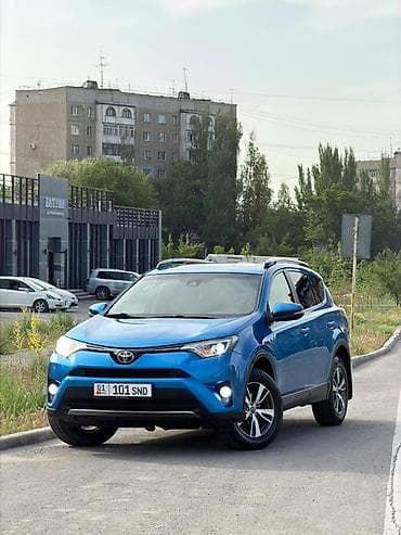 Toyota RAV4: 2017 г., 2.5 л, Автомат, Бензин, Кроссовер