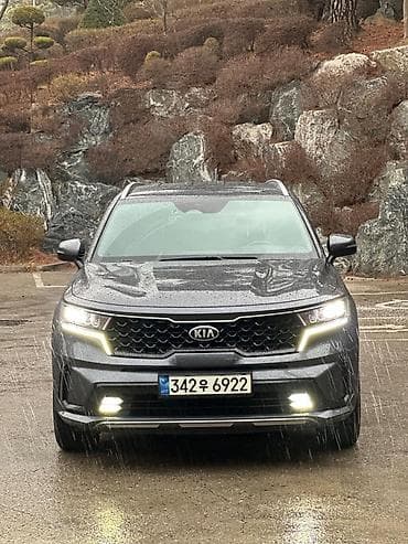 Продажа авто: Kia Sorento: 2022 г., Кроссовер — 1