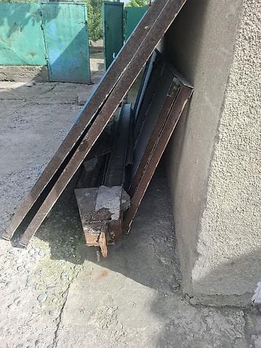 Металлические створки/полотна ворот с рамами ворота стрый советский at lalafo.kg Металлические створки/полотна ворот с рамами ворота стрый советский